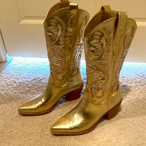 GOLD shiny cowboy/cowgirl boots! Worn once and in like new condition